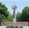 Прямая продажа.   3-к просторная кв-ра,   в самом центре,   все рядом