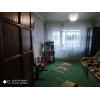 Срочно продам.  3-х комн.  теплая квартира,  Нади Курченко,  транспорт рядо